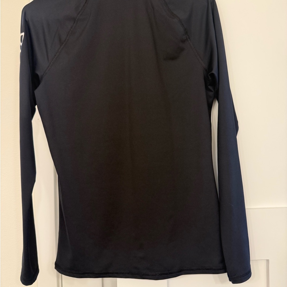 Roxy Rashguard - Picture 2 of 4
